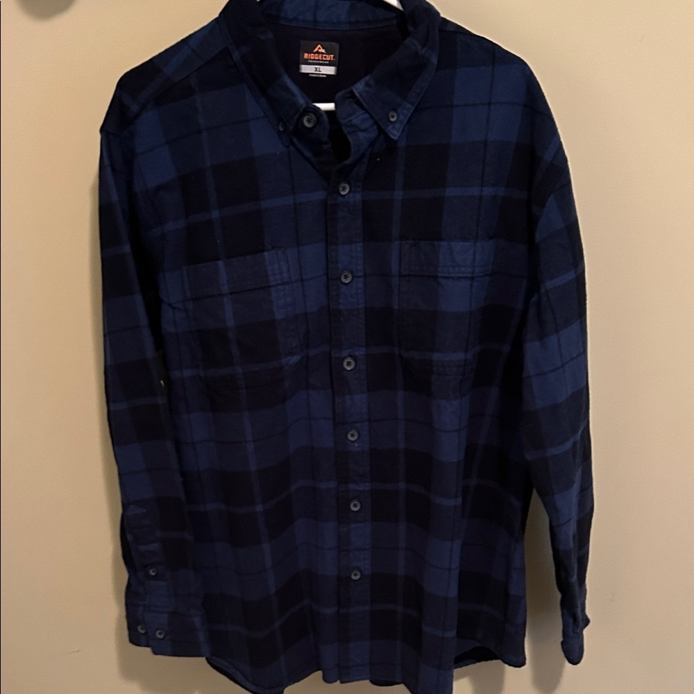 Men's Ridgecut  Navy Plaid Checkered  Casual Shirt